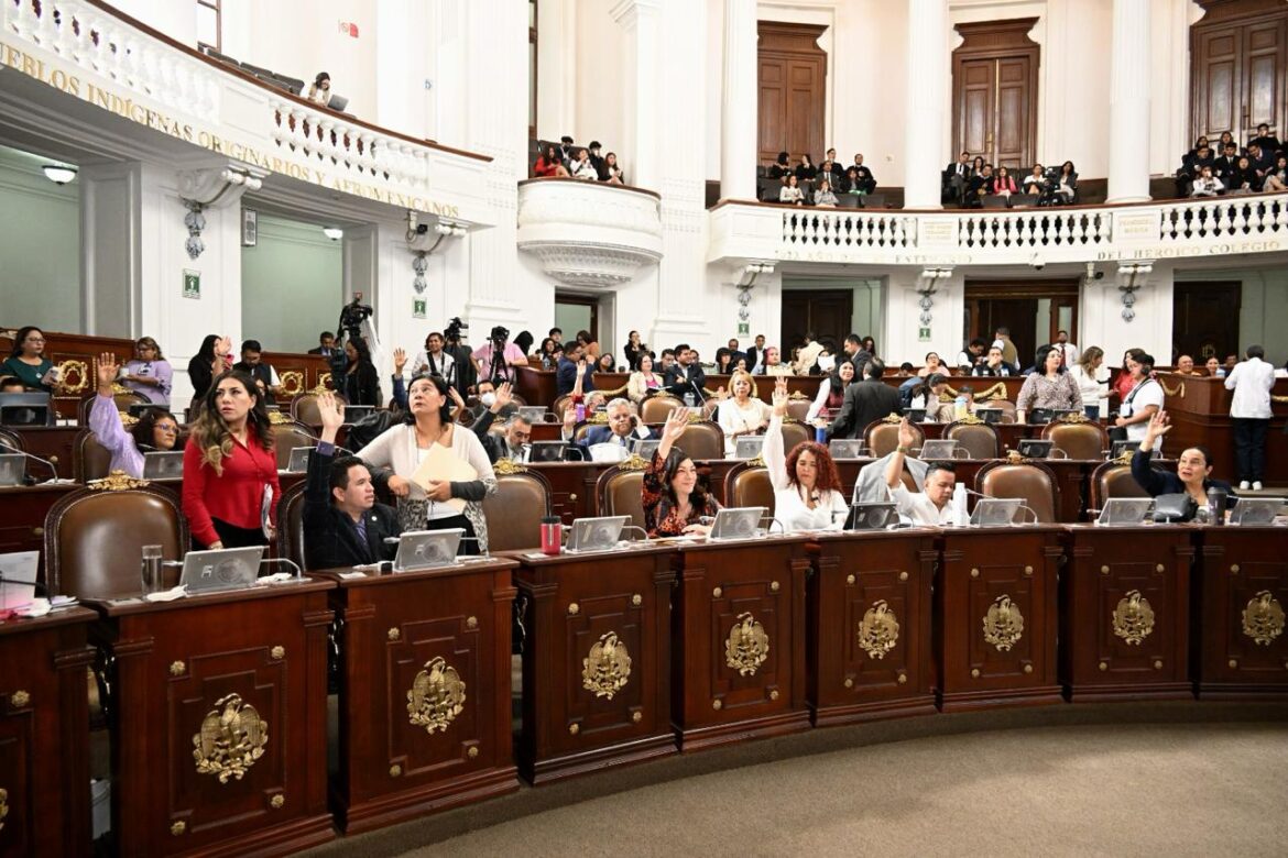 Parlamento de poblaciones LGBTTTI+